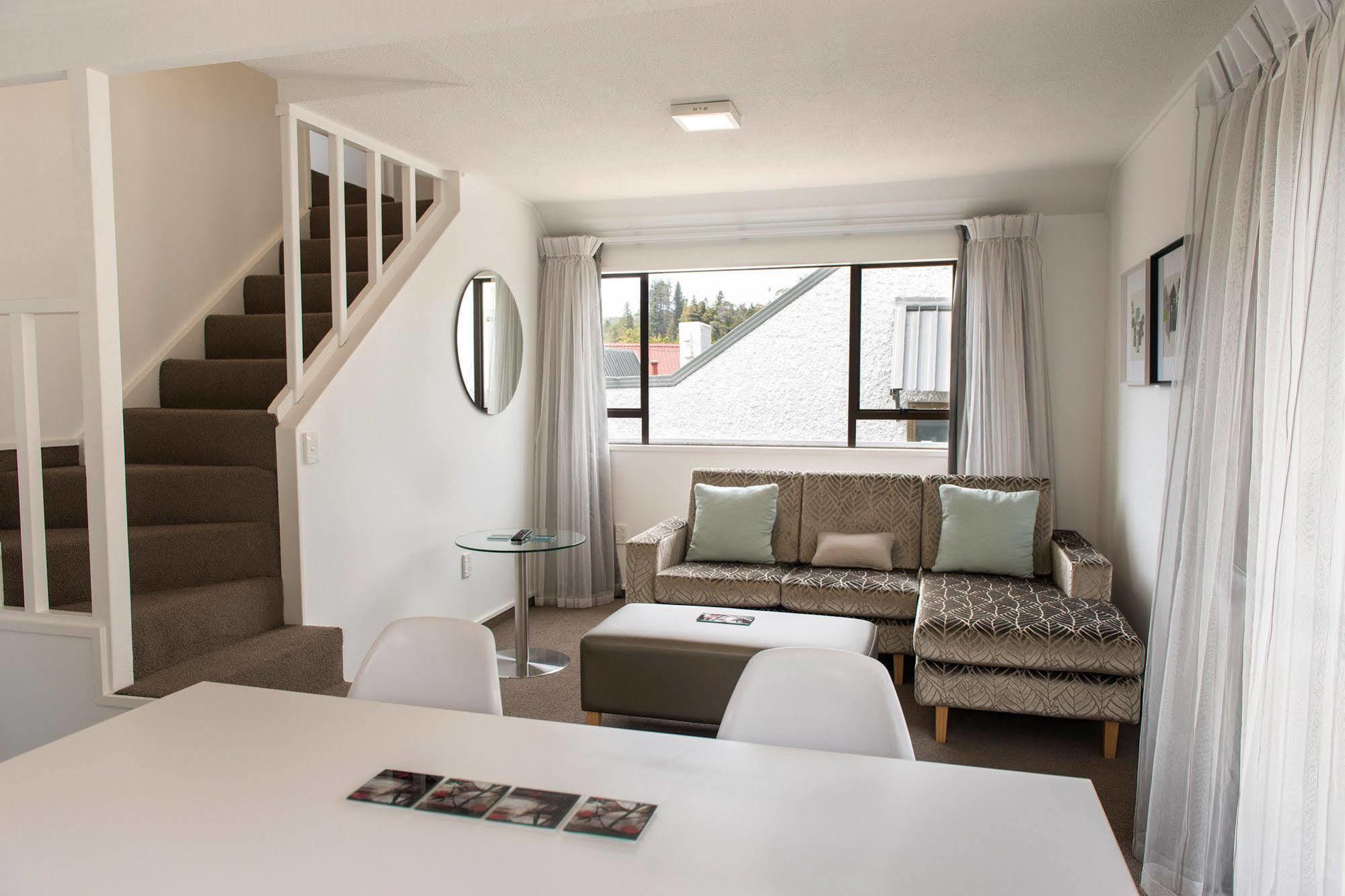 Aria On Bank Motel Dunedin Kültér fotó